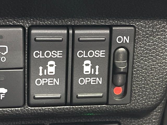 HONDA FREED HYBRID 2017 Image 31