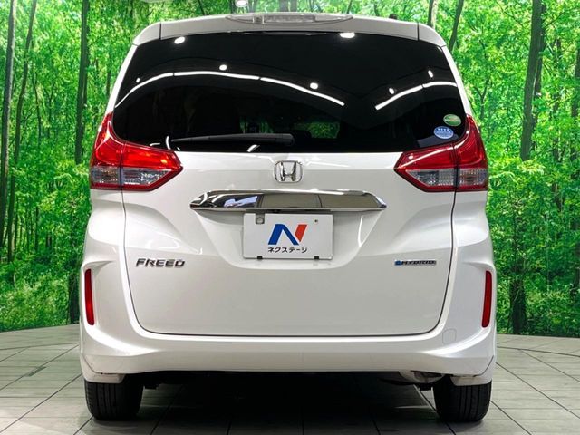 HONDA FREED HYBRID 2017 Image 31