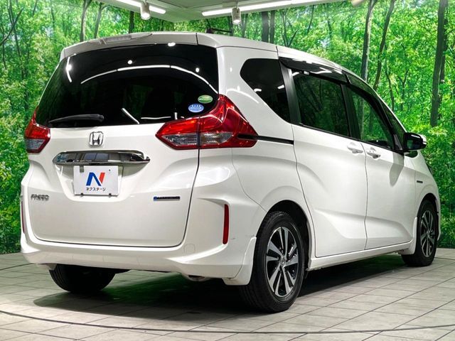 HONDA FREED HYBRID 2017 Image 31