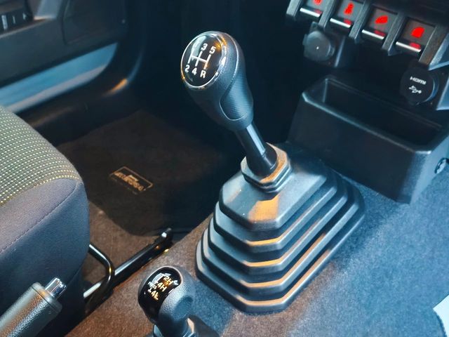 SUZUKI JIMNY SIERRA 2023 Image 31