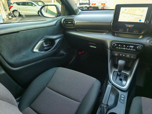 TOYOTA YARIS 2025 Image 31