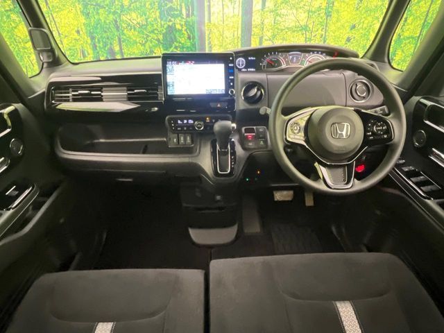 HONDA N BOX CUSTOM 2022 Image 31