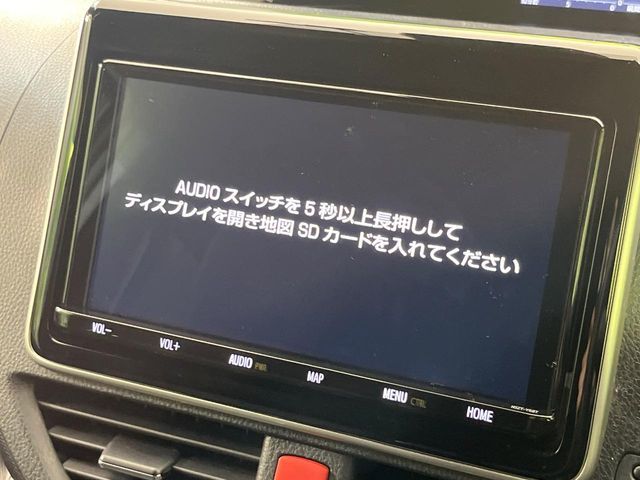 TOYOTA VOXY 2018 Image 31