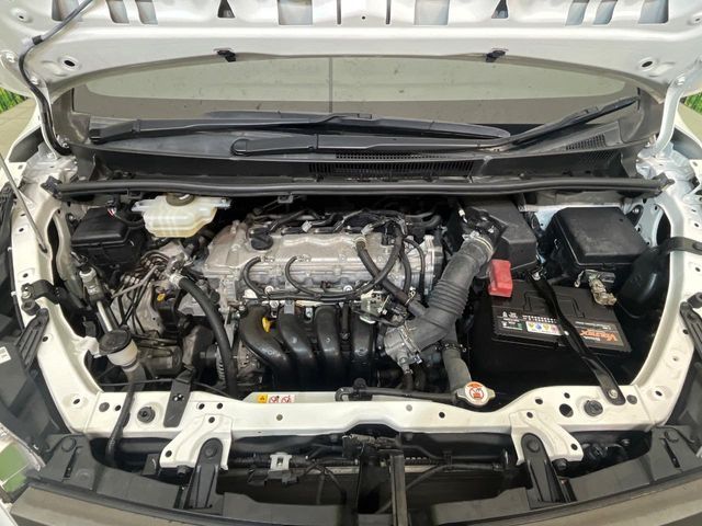 TOYOTA VOXY 2018 Image 31