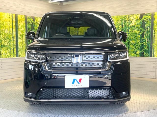 HONDA STEPWAGON E:HEV SPAD 2025 Image 31