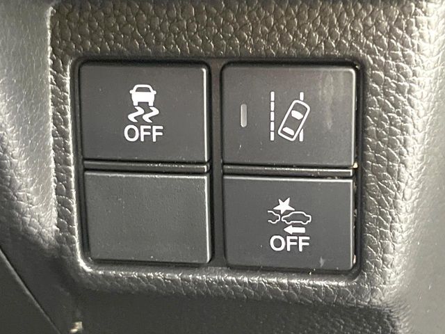 HONDA N BOX CUSTOM 2018 Image 31