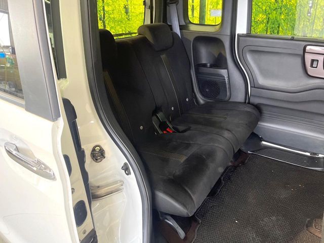 HONDA N BOX CUSTOM 2018 Image 31