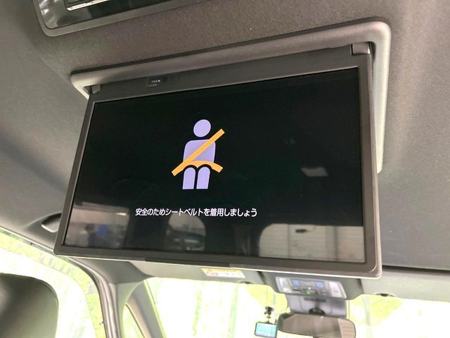 TOYOTA VOXY HYBRID 2023 Image 31