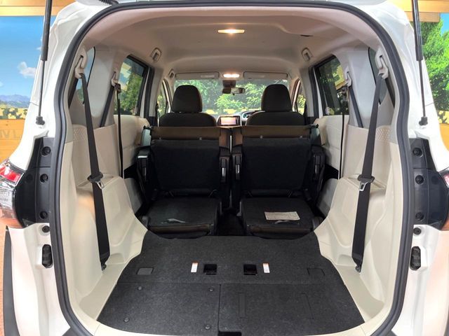 TOYOTA SIENTA HYBRID 2016 Image 31