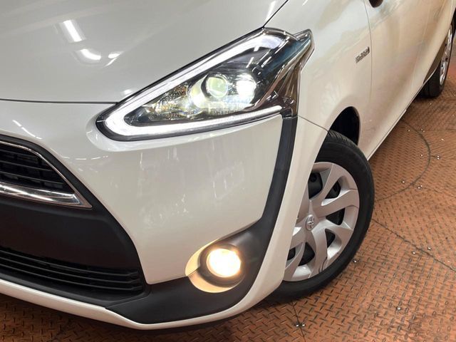 TOYOTA SIENTA HYBRID 2016 Image 31