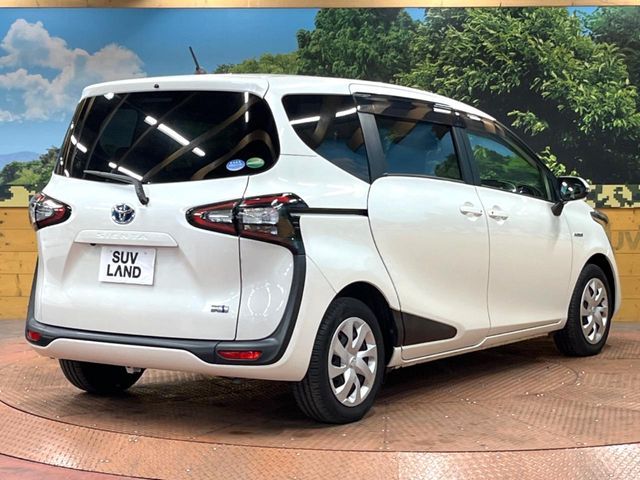 TOYOTA SIENTA HYBRID 2016 Image 31