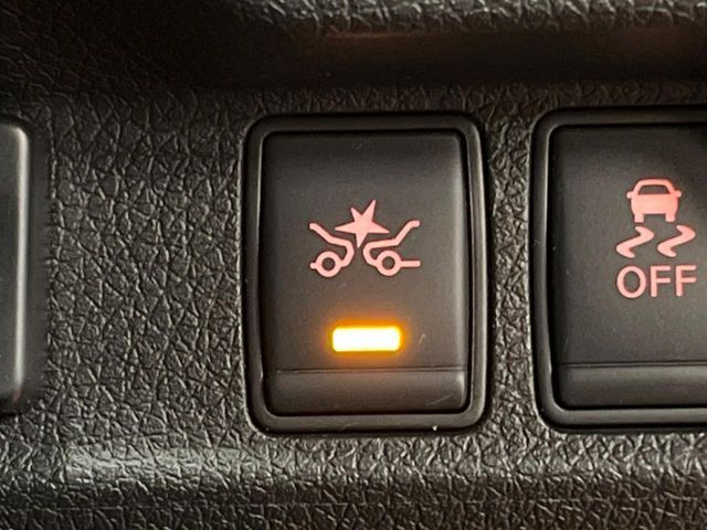 NISSAN NV350 CARAVAN 2020 Image 31