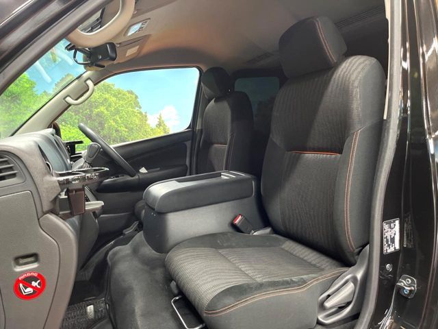 NISSAN NV350 CARAVAN 2020 Image 31
