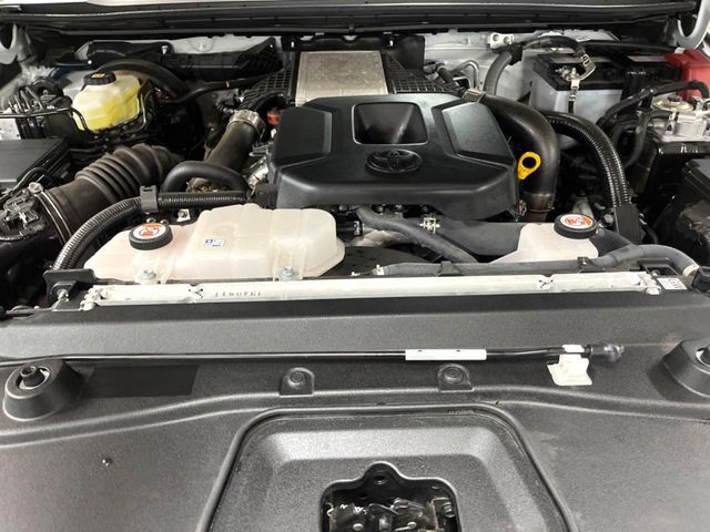 TOYOTA LANDCRUISER 250 2024 Image 31