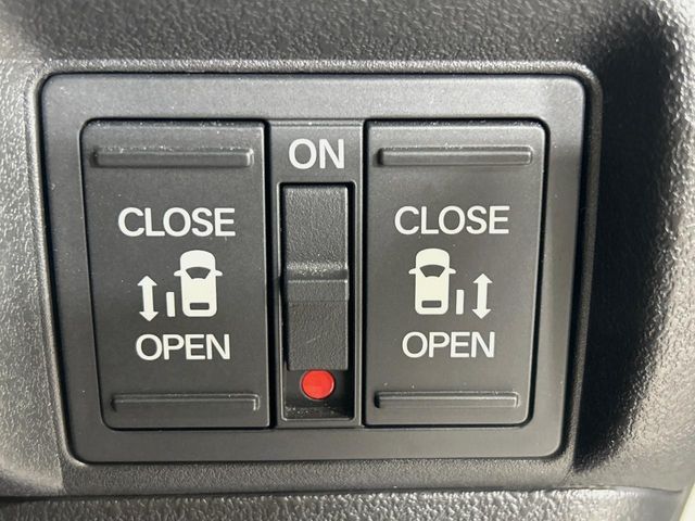 HONDA N BOX CUSTOM 2025 Image 31