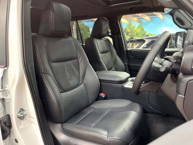 TOYOTA LANDCRUISER 250 2024 Image 31