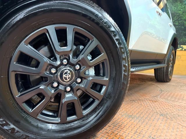 TOYOTA LANDCRUISER 250 2024 Image 31