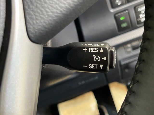 TOYOTA VOXY 2018 Image 31