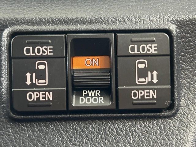 TOYOTA SIENTA 2018 Image 31