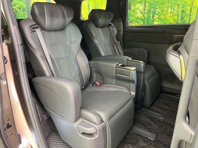 TOYOTA ALPHARD HYBRID 4WD 2024 Image 31