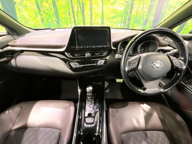 TOYOTA C-HR 2017 Image 31