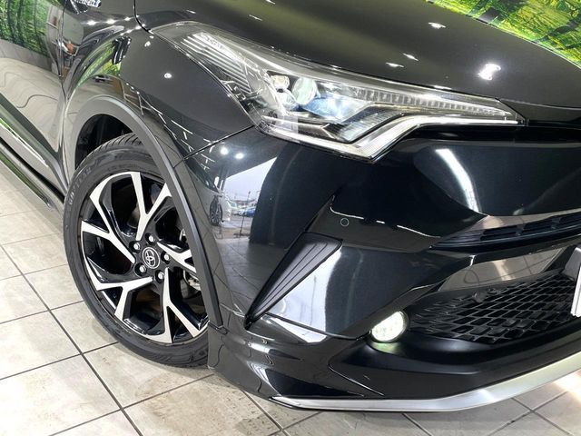 TOYOTA C-HR 2017 Image 31