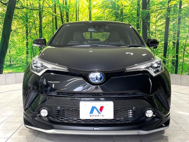 TOYOTA C-HR 2017 Image 31