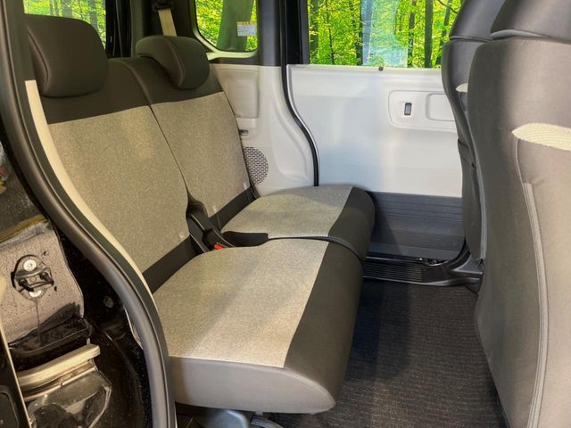 HONDA N BOX 2024 Image 31