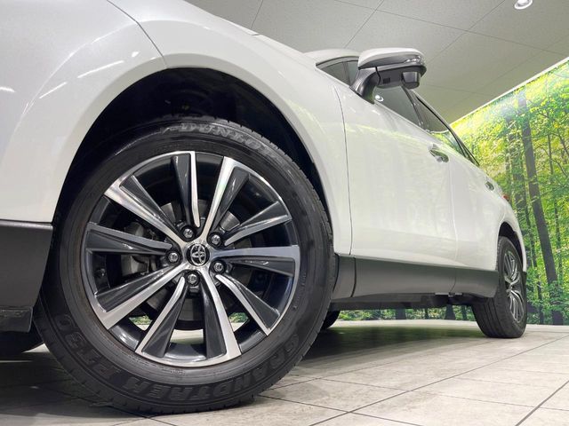 TOYOTA HARRIER 2WD 2023 Image 31