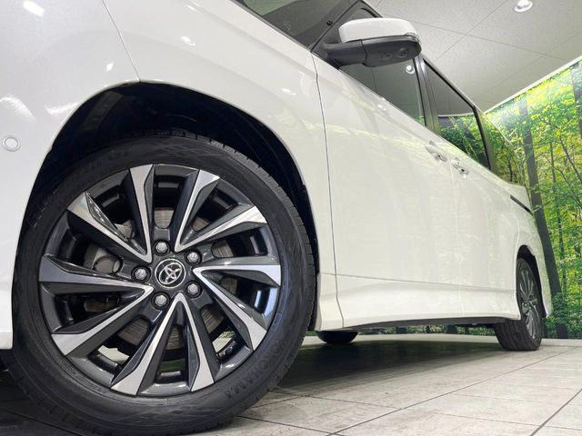 TOYOTA VOXY 2024 Image 31