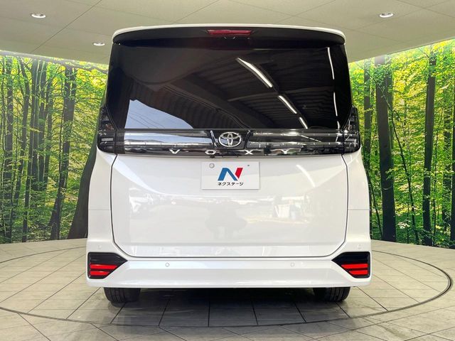 TOYOTA VOXY 2024 Image 31