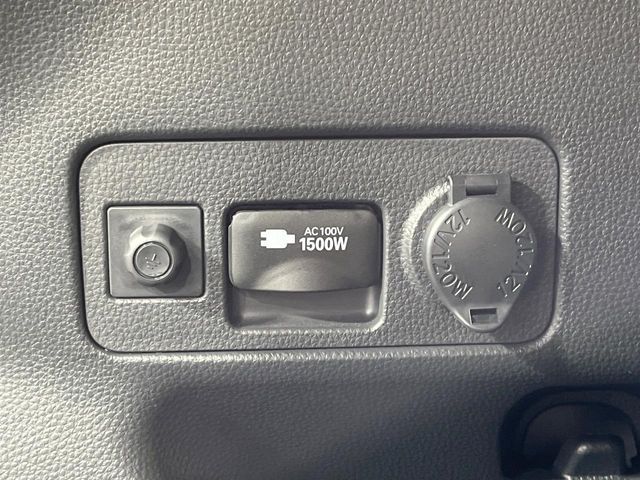 TOYOTA YARIS CROSS HYBRID 2023 Image 31