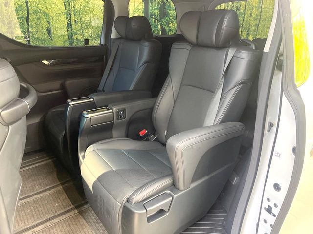 TOYOTA ALPHARD 2023 Image 31
