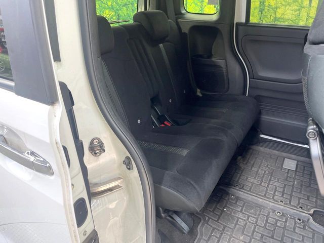 HONDA N BOX CUSTOM 2021 Image 31