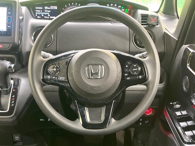 HONDA N BOX CUSTOM 2021 Image 31