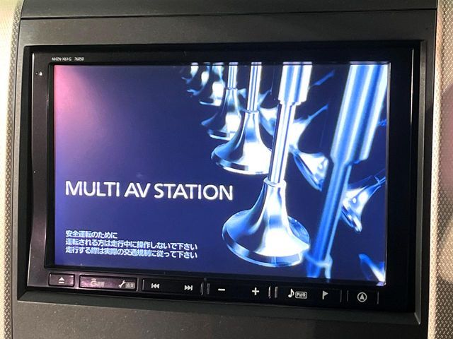 TOYOTA VELLFIRE 2013 Image 31