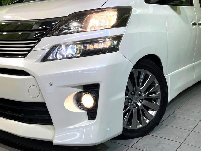 TOYOTA VELLFIRE 2013 Image 31