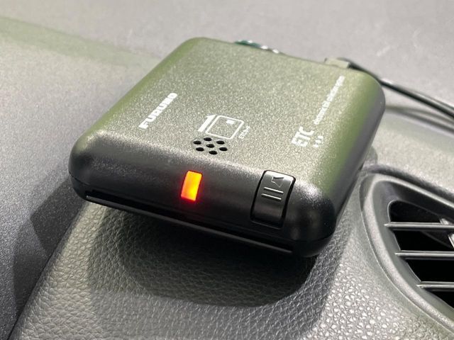 TOYOTA YARIS 2024 Image 31