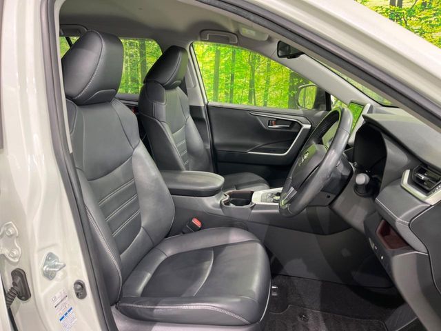 TOYOTA RAV4 HYBRID 4WD 2019 Image 31