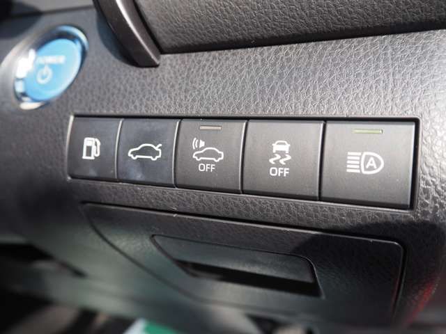 DAIHATSU ALTIS HYBRID 2017 Image 31