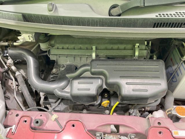 DAIHATSU TANTO 2015 Image 31