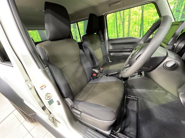 SUZUKI JIMNY NOMADE 2025 Image 31