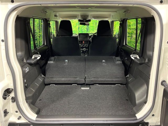 SUZUKI JIMNY NOMADE 2025 Image 31