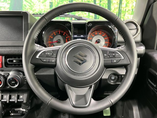 SUZUKI JIMNY NOMADE 2025 Image 31