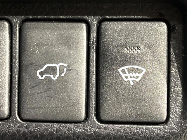 TOYOTA HARRIER 4WD 2017 Image 31