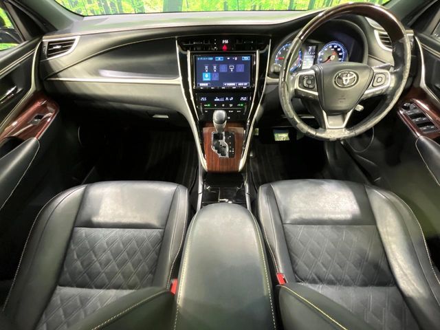 TOYOTA HARRIER 4WD 2017 Image 31