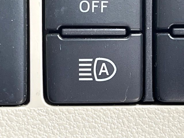 DAIHATSU TANTO 2017 Image 31