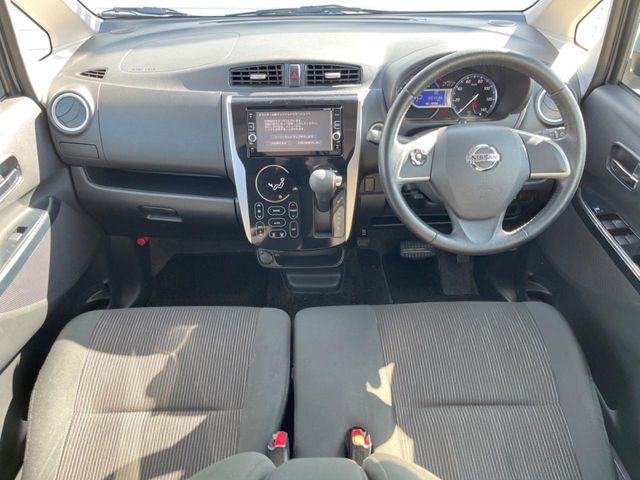 NISSAN DAYZ 2016 Image 31