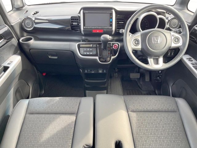 HONDA N BOX CUSTOM 2017 Image 31