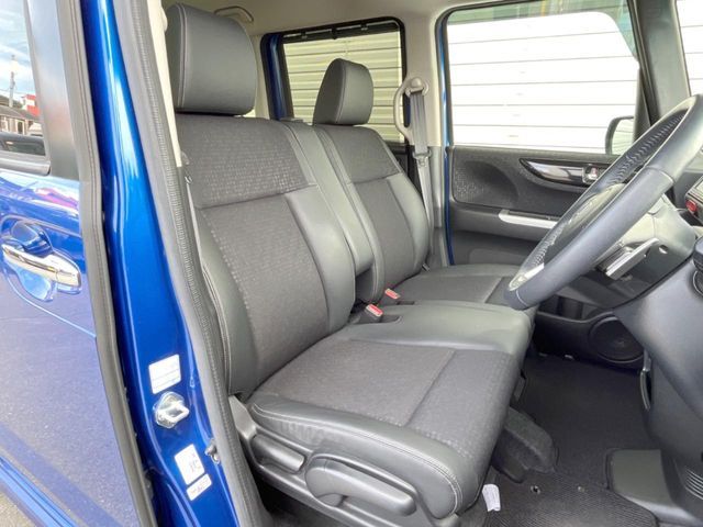 HONDA N BOX CUSTOM 2017 Image 31